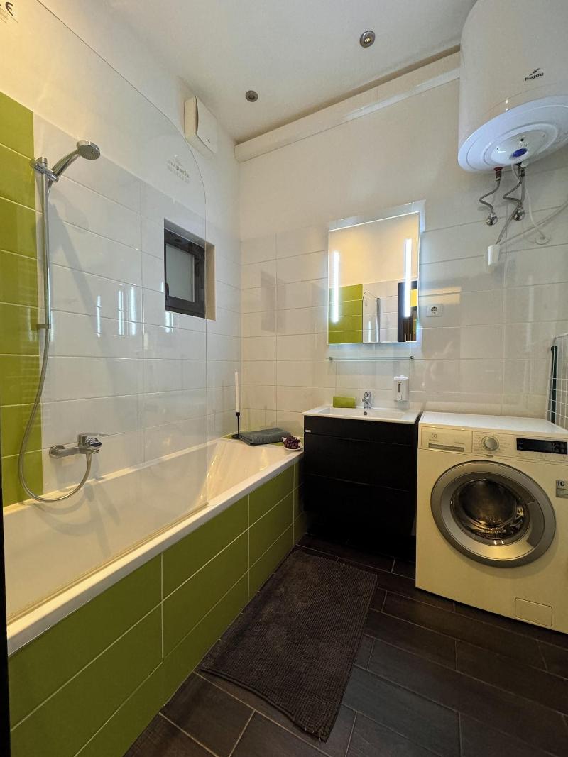 Gracia Apartment House image