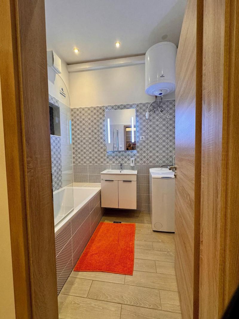 Gracia Apartment House image