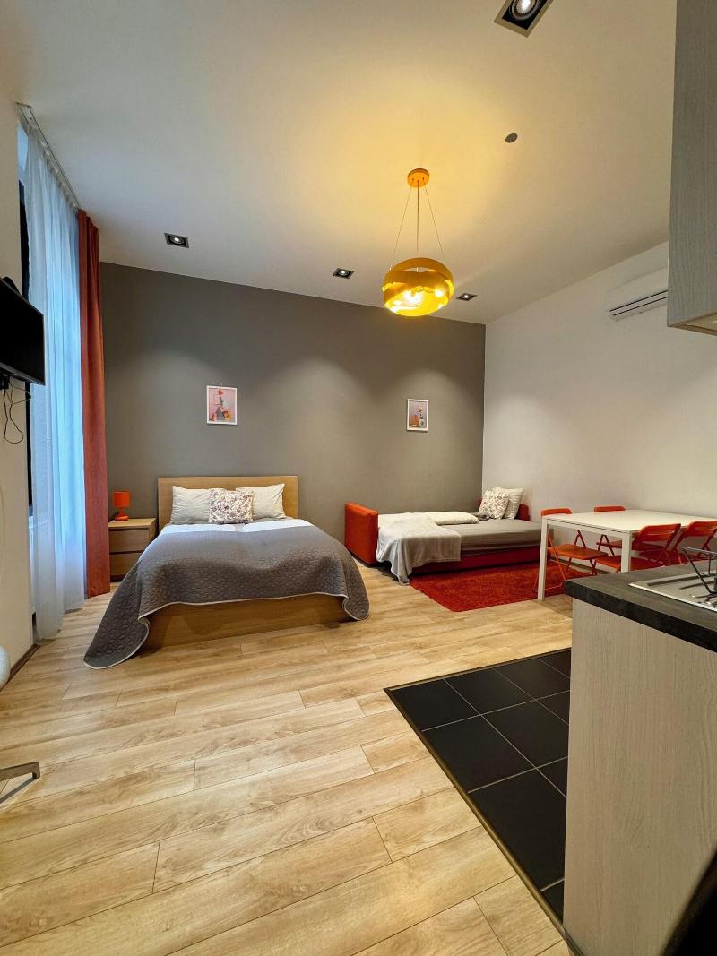 Gracia Apartment House image