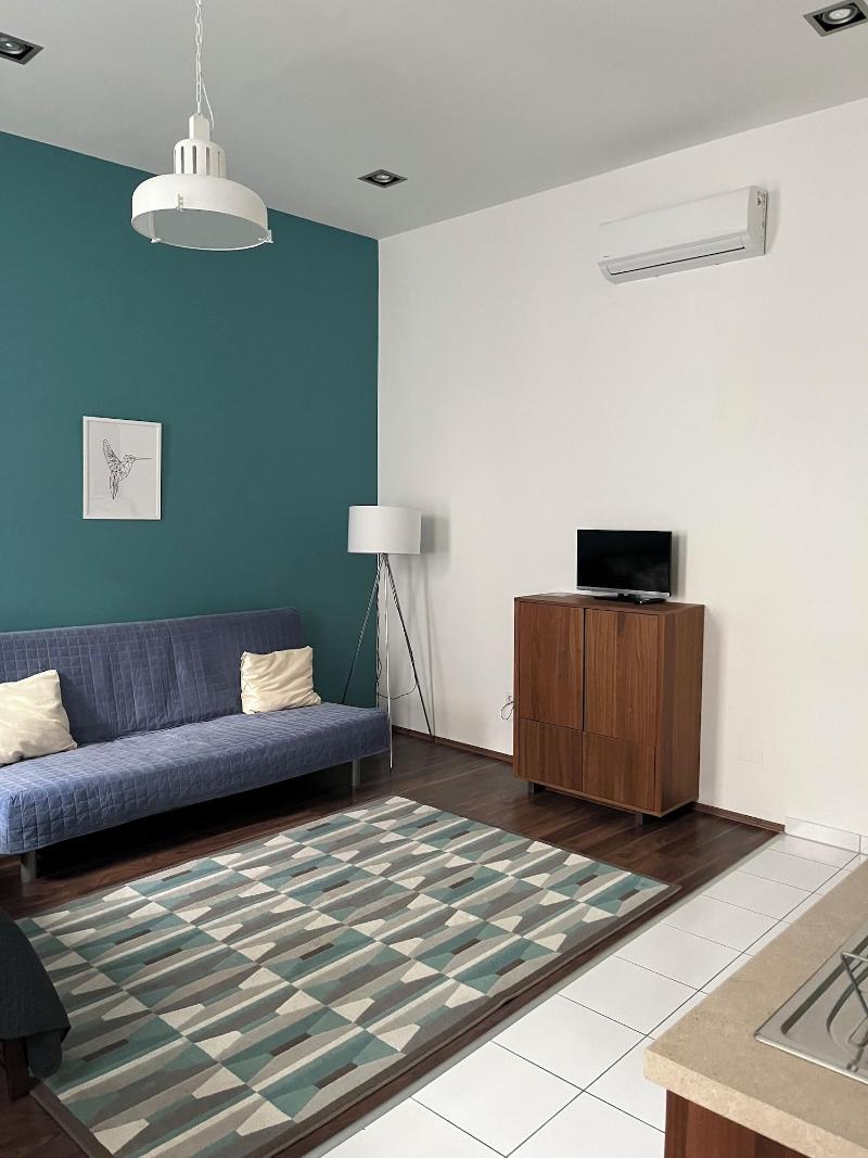Gracia Apartment House image