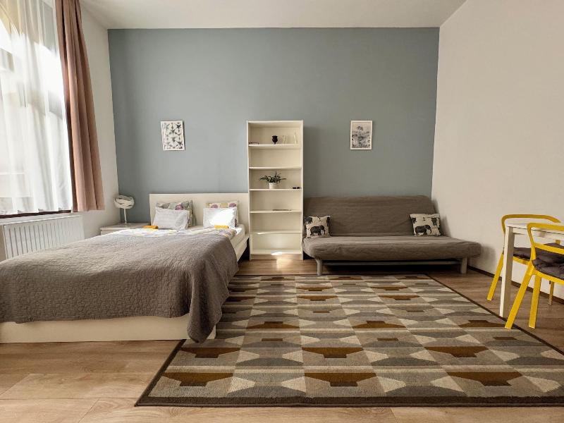 Gracia Apartment House image