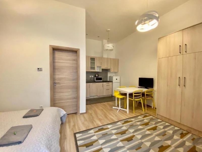 Gracia Apartment House image