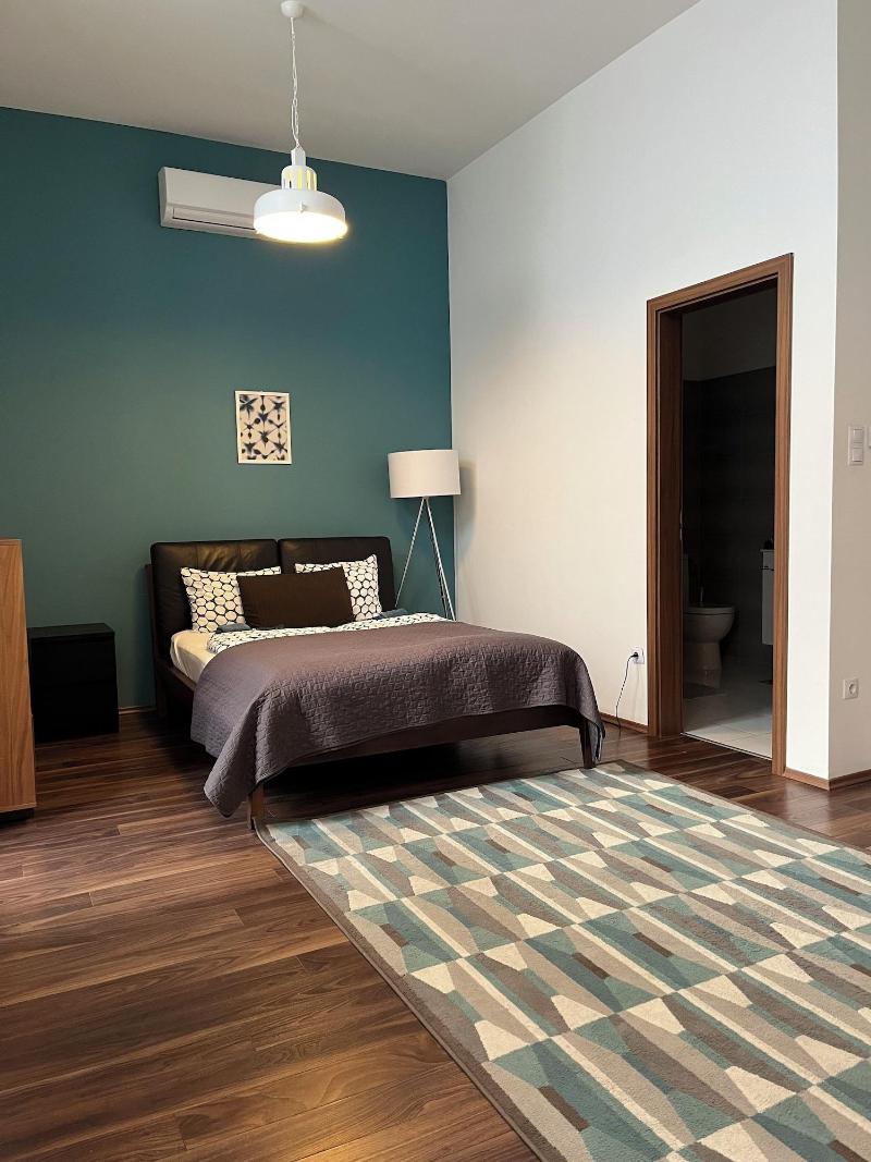 Gracia Apartment House image