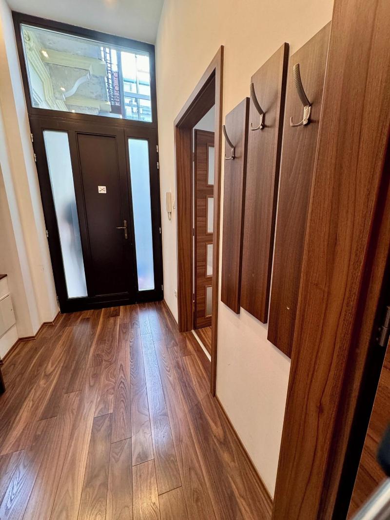 Gracia Apartment House image