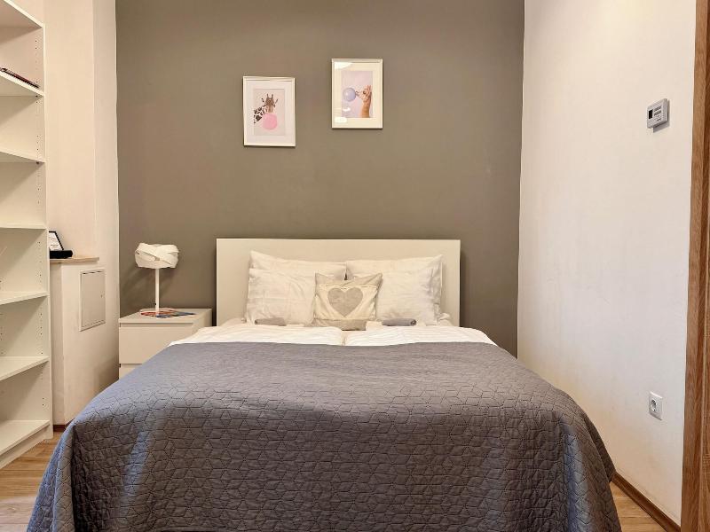 Gracia Apartment House image