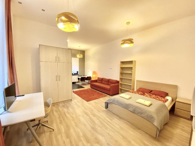 Gracia Apartment House image