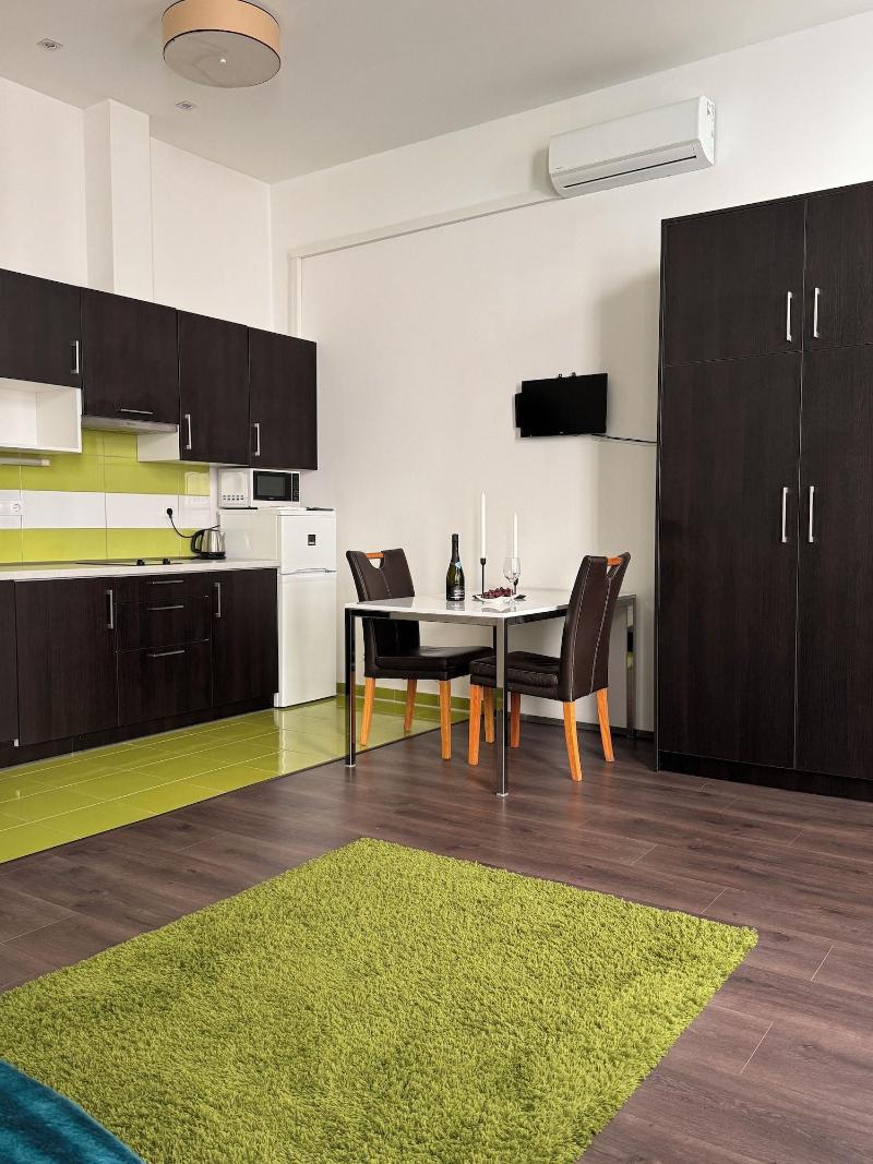 Gracia Apartment House image
