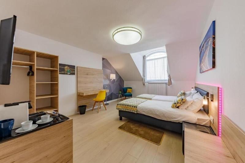 Christina Residence image
