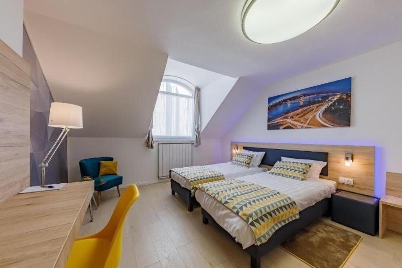 Christina Residence image