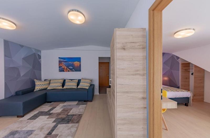 Christina Residence image