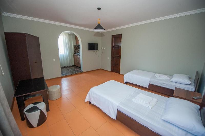 Hotel Cosmos image