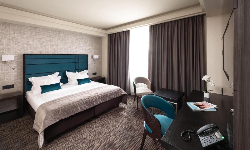 Old Town Hotel image