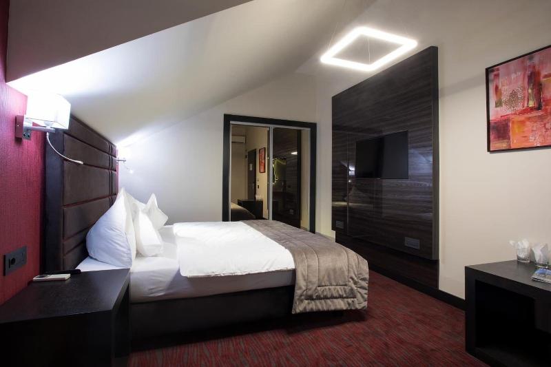 Old Town Hotel image