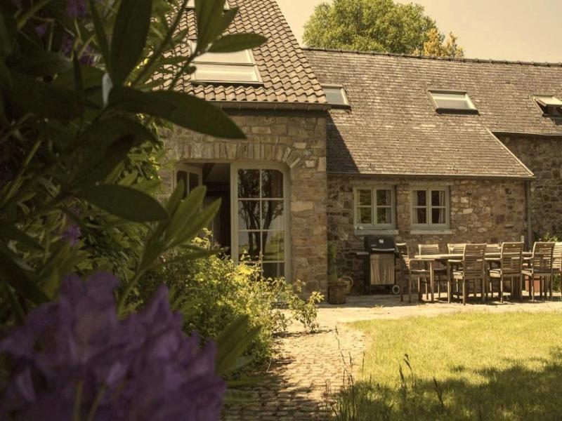 Domaine Sur Les Sarts image