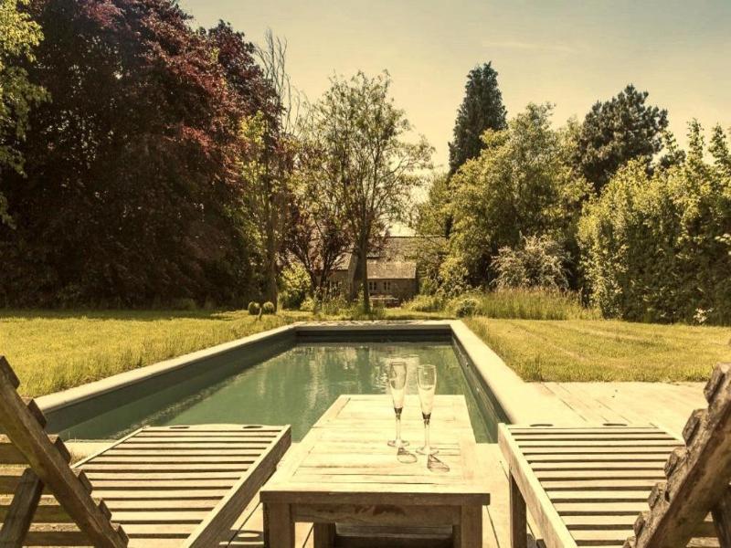 Domaine Sur Les Sarts image
