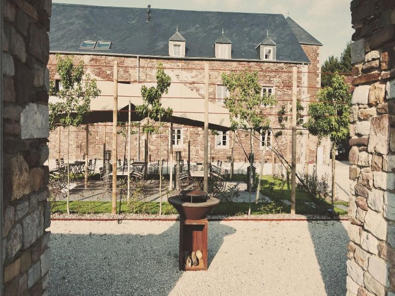 Domaine Sur Les Sarts image