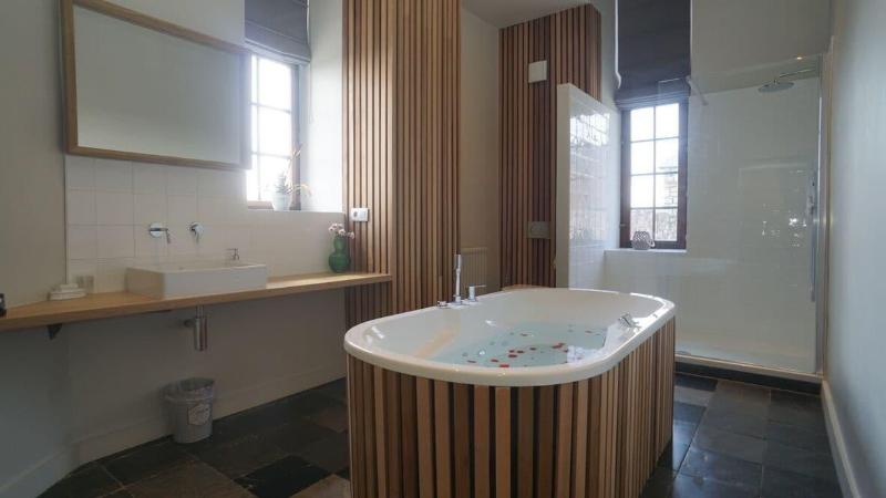 Domaine Sur Les Sarts image