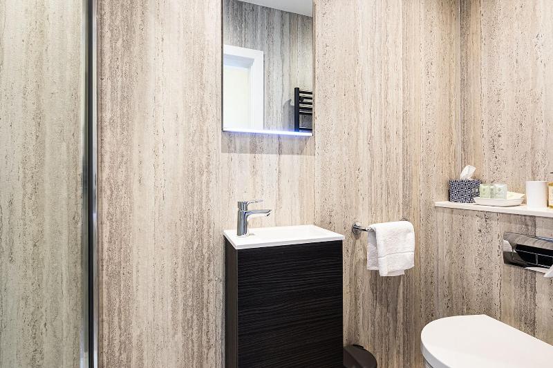 Fountains Guest House image