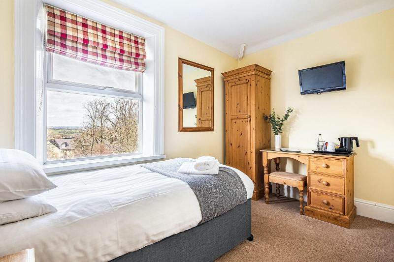 Fountains Guest House image