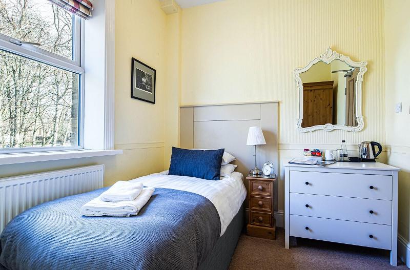 Fountains Guest House image