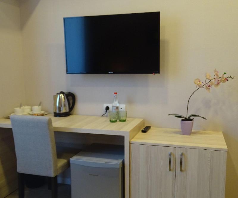 4Guest Hotel image