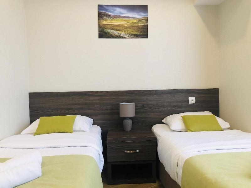 4Guest Hotel image