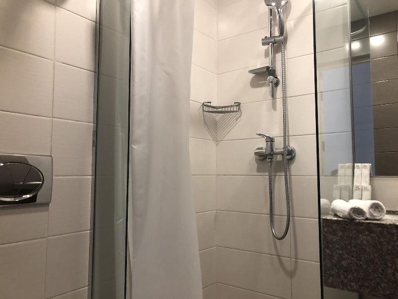 4Guest Hotel image