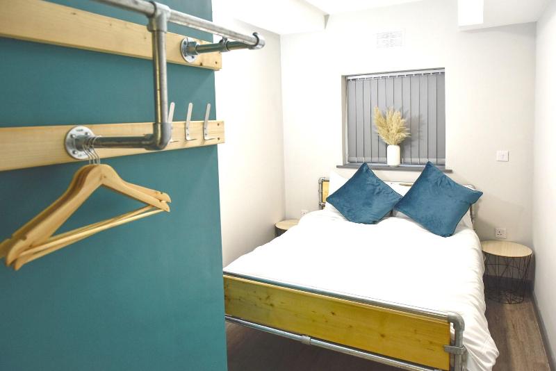 Cwtsh Hostel image