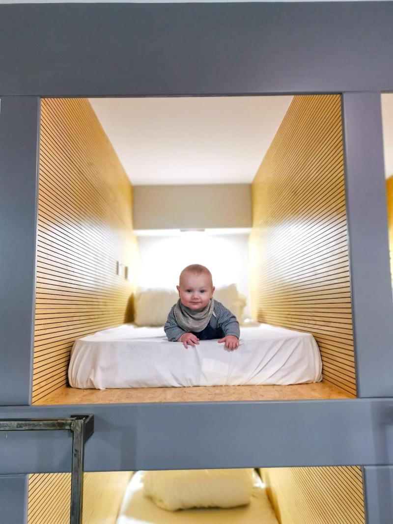 Cwtsh Hostel image