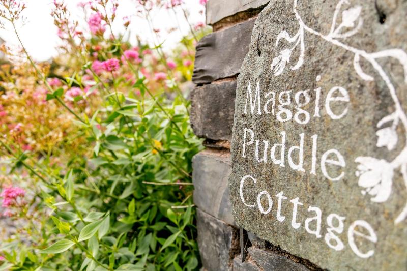 Maggie Puddle Cottage image