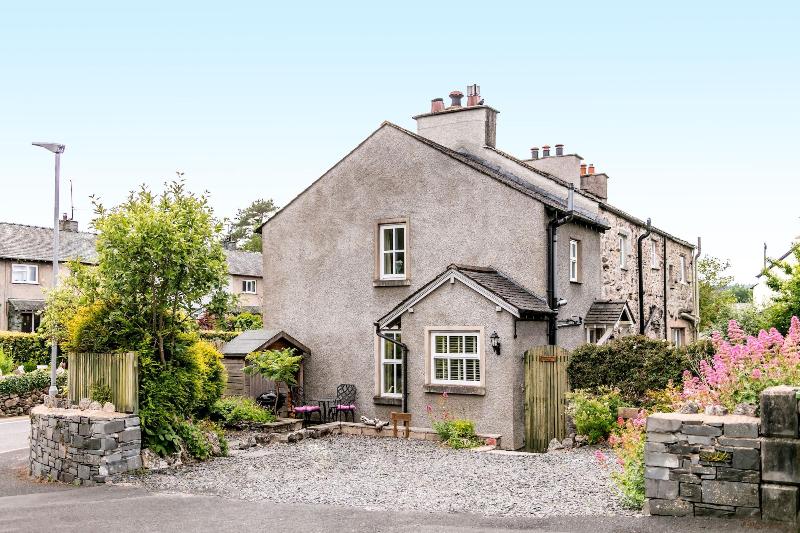 Maggie Puddle Cottage image