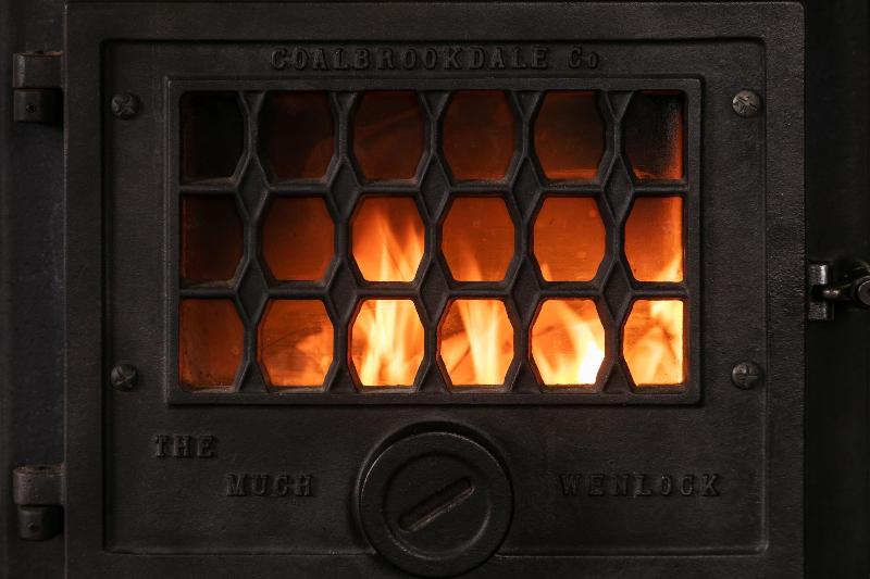 Maggie Puddle Cottage image
