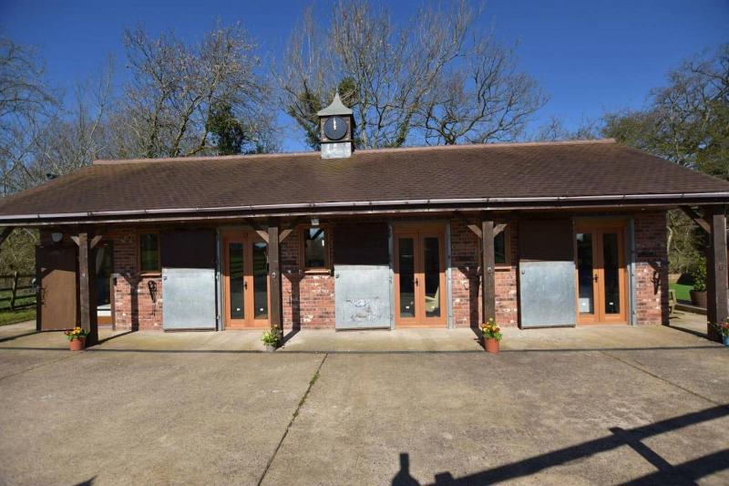 Oak Tree Stables image