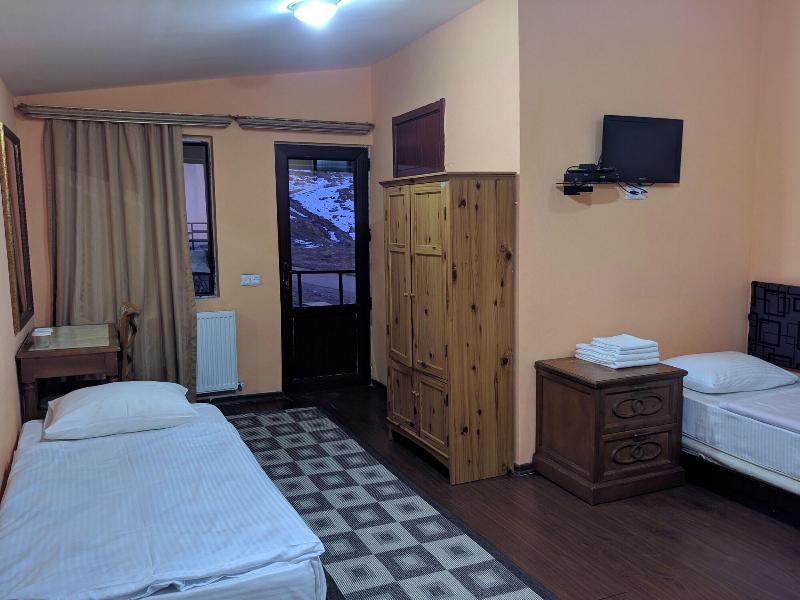 Shino Hotel image