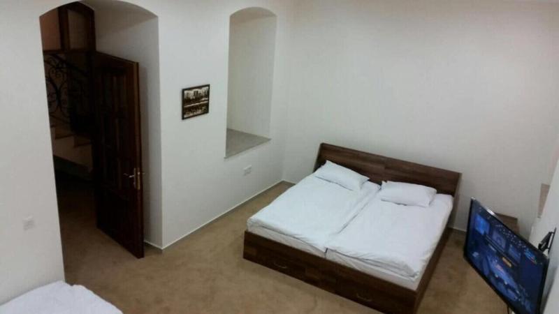 Baku Home Hostel image