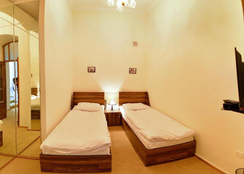 Baku Home Hostel image