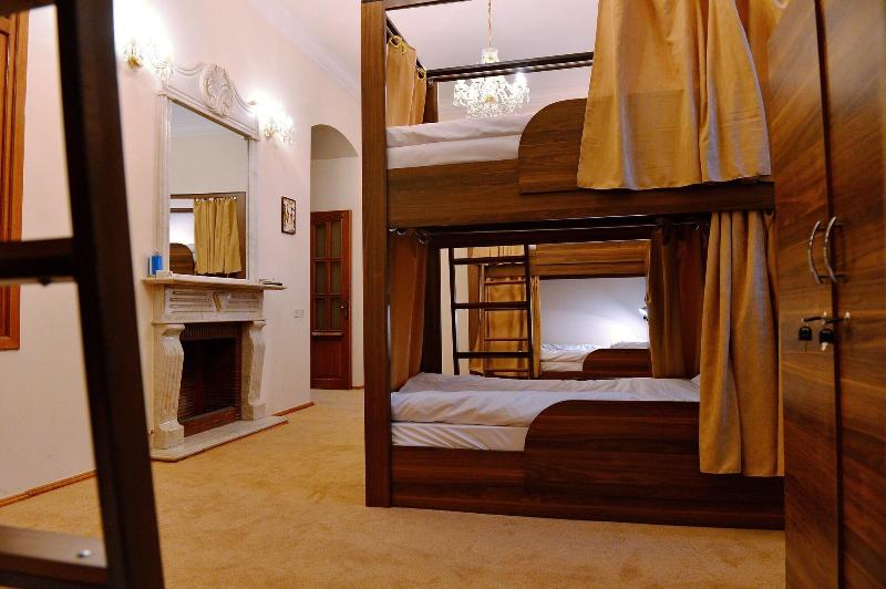 Baku Home Hostel image