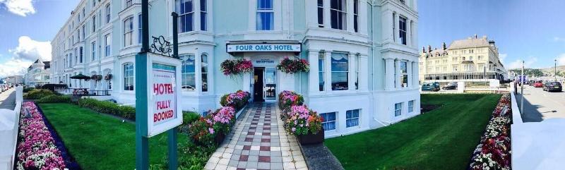 Four Oaks Hotel image