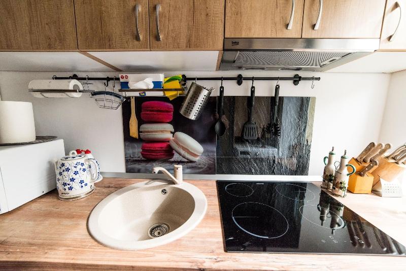 Complex Living image