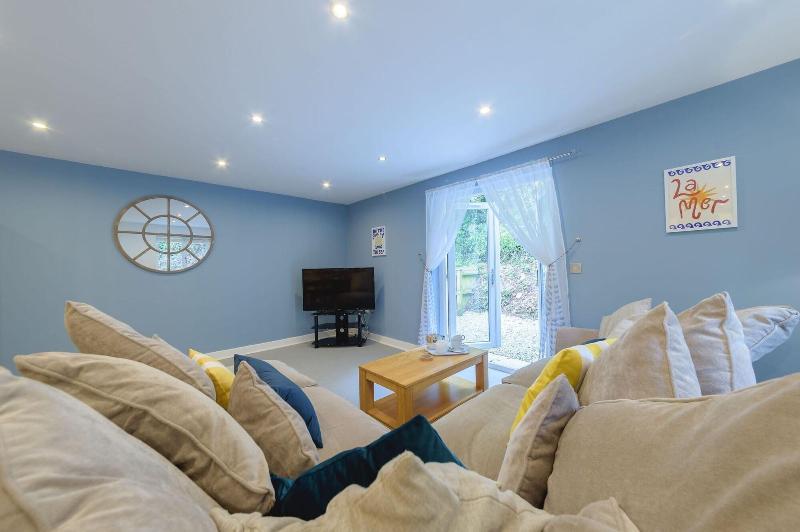 Trewhiddle Cottage 42 image