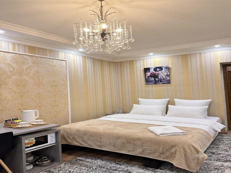 Center Apartment Chisinau image