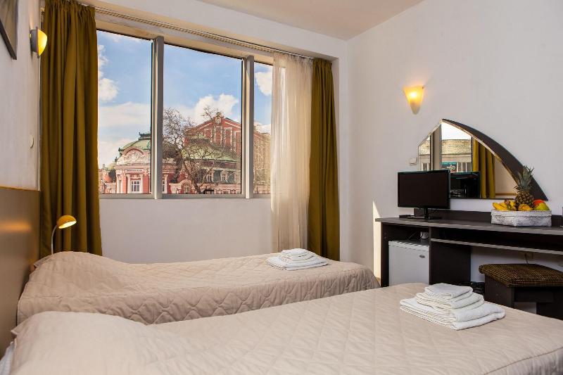 Hotel Opera Plaza image