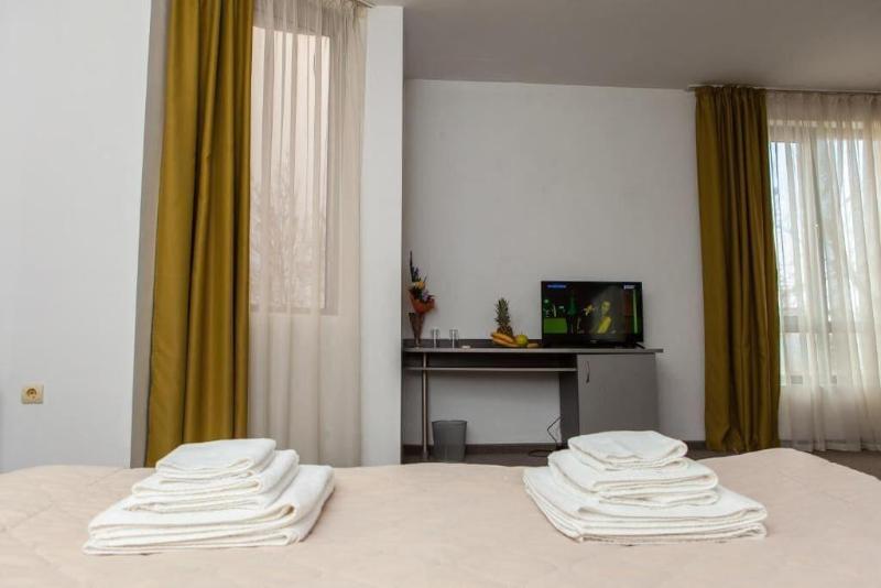 Hotel Opera Plaza image