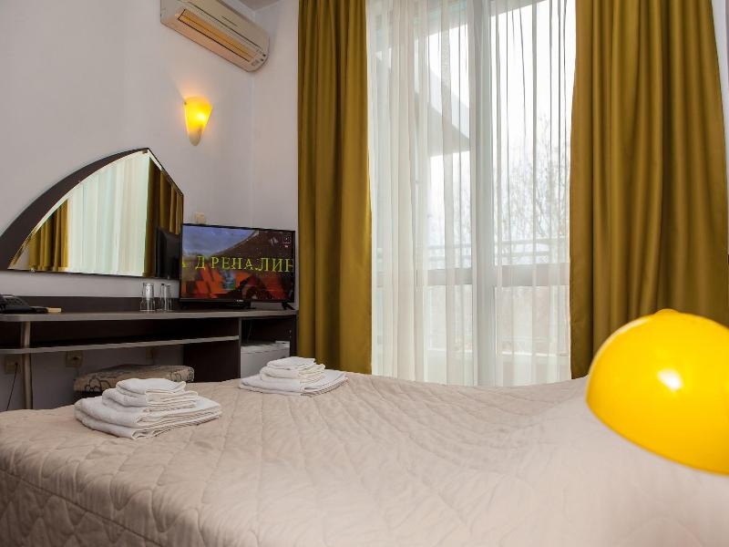 Hotel Opera Plaza image