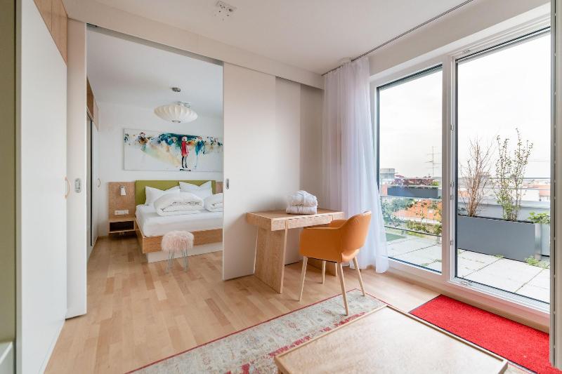 Skyflats Vienna Ring View image
