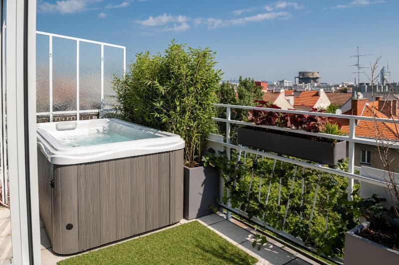 Skyflats Vienna Ring View image