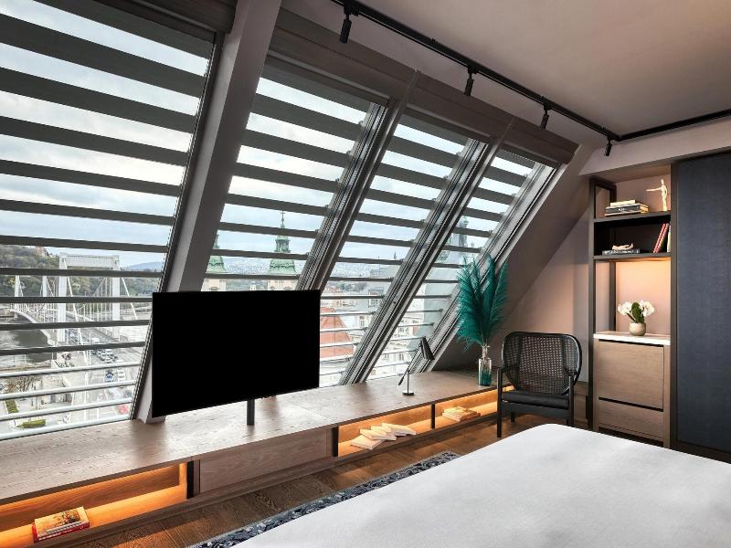 Matild Palace, a Luxury Collection Hotel, Budapest image