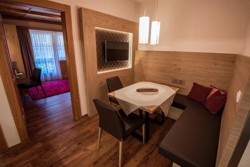 Hotel-Appartement Ferienhof image