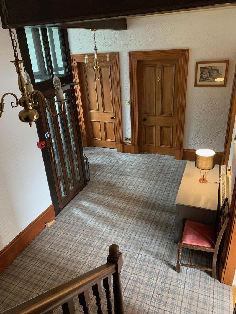 Ashburn House De Luxe B&B image