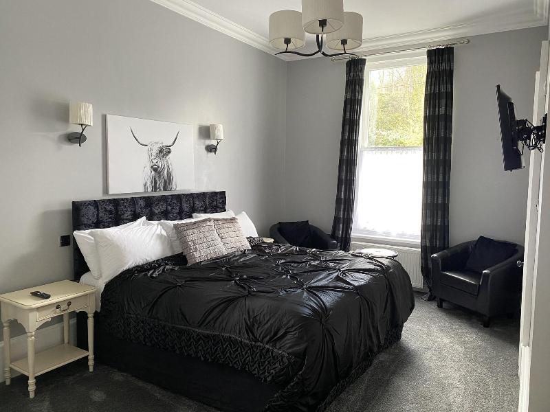 Ashburn House De Luxe B&B image